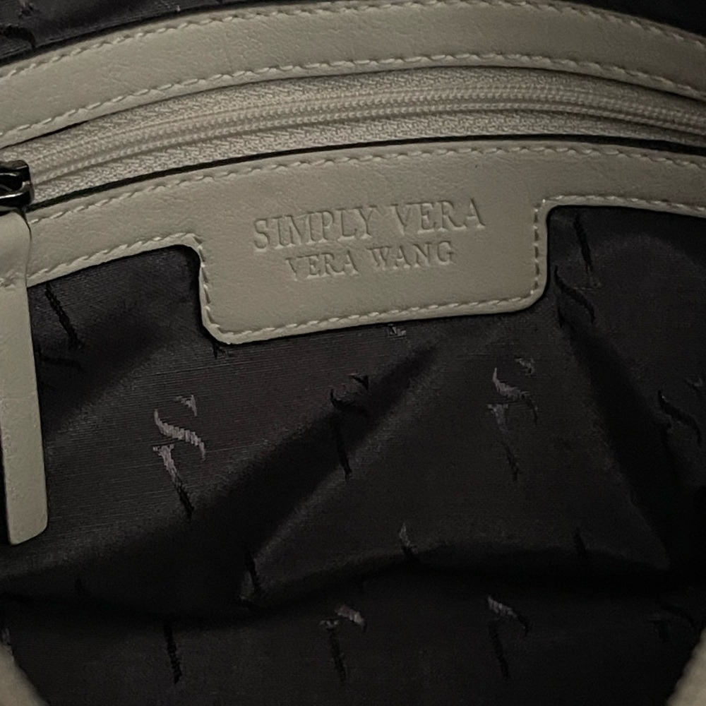 Simply Vera Wang Sintra Crossbody Bag Purse Black Gray Cream Silver Pockets EUC - Picture 8 of 15
